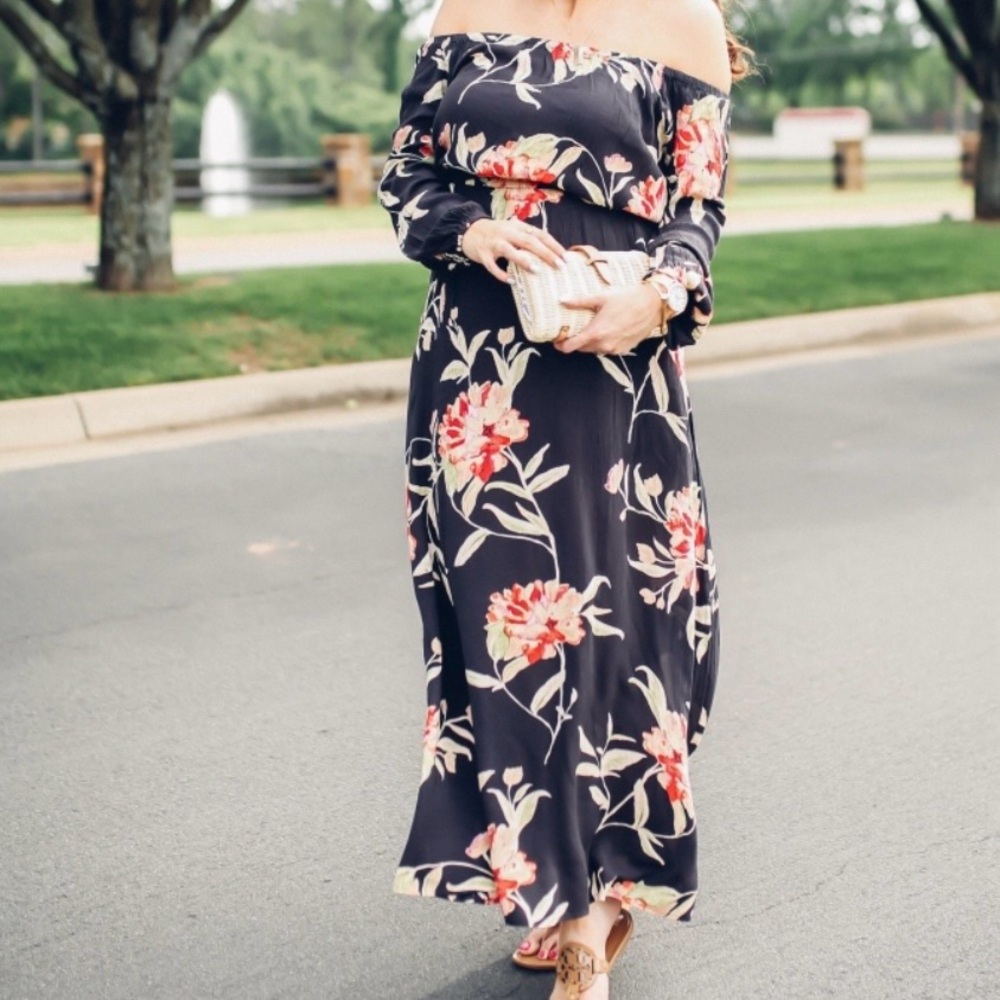 Billabong‎ Black and Pink and Orange Floral Long Sleeve Dress